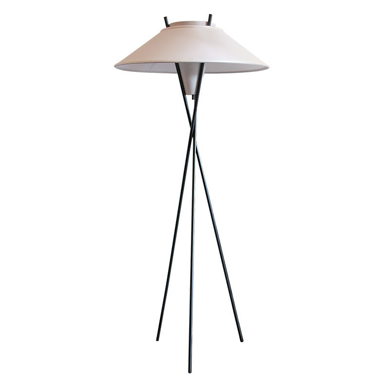 Lampada da terra in tessuto Jubilee per un'illuminazione elegante e moderna