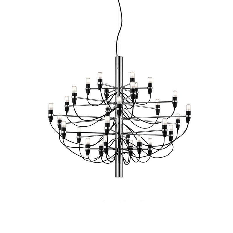 Lampadario Medievale Italiano di Design Elegante