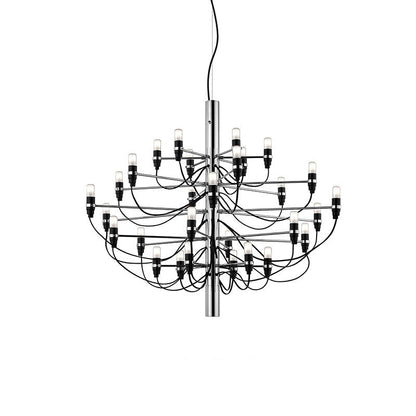 Lampadario Medievale Italiano di Design Elegante