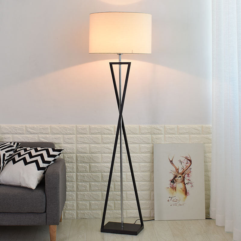 Ysos Living Room Floor Lamp - Elegant, Modern Illumination
