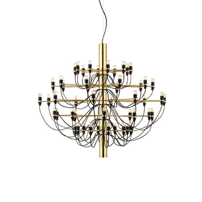 Lampadario Medievale Italiano di Design Elegante