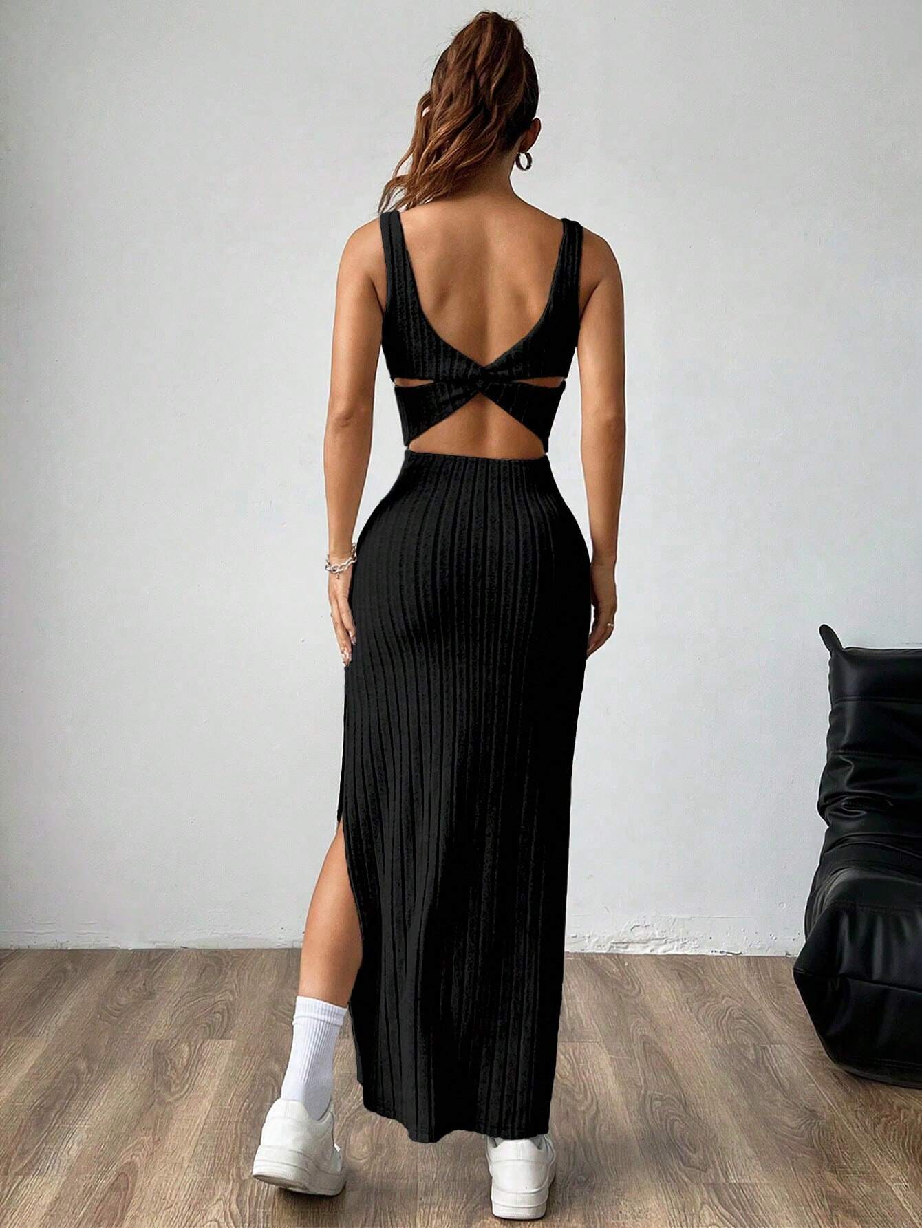 SHEIN MOOSTA Women Plain Simple Sleeveless Side Split Casual Dress