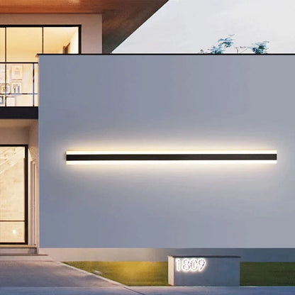 Stripe Lined LED Wall Light