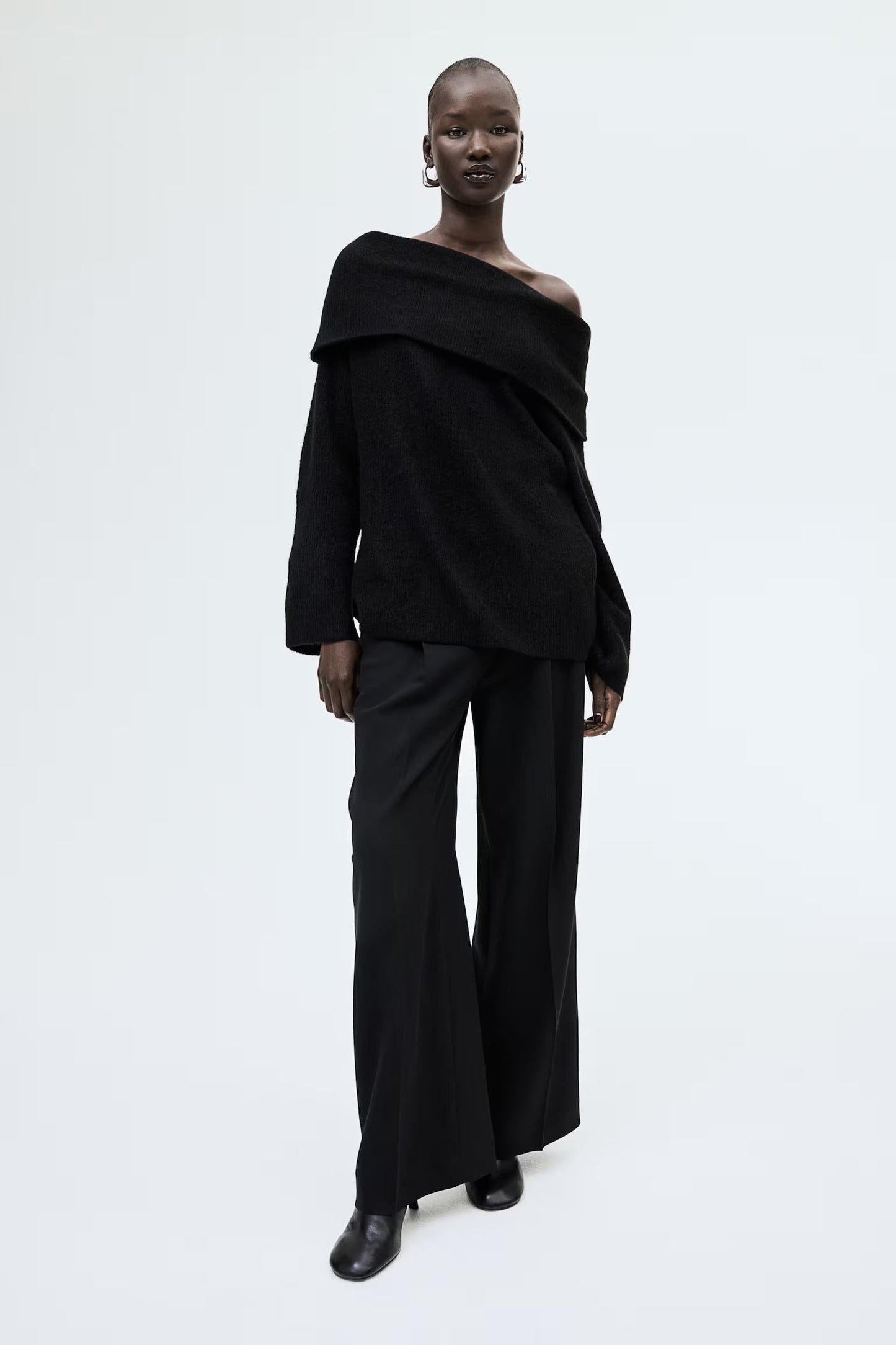 Elegant Comfort Off-Shoulder Trui