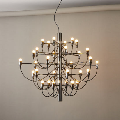 Lampadario Medievale Italiano di Design Elegante