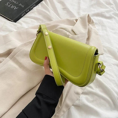 Nyara - Golvende Flap Vegan Leren Handtas