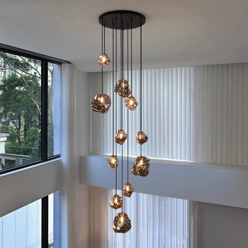 Élégant lustre de escalier Nordic Villa pour une ambiance raffinée