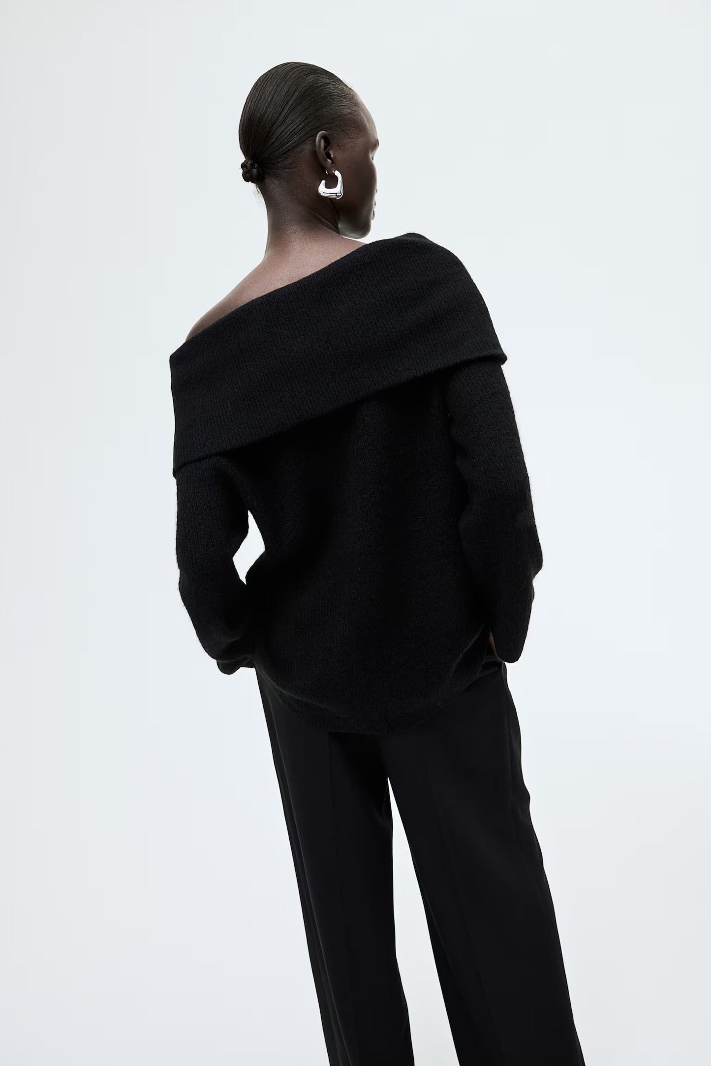 Elegant Comfort Off-Shoulder Trui