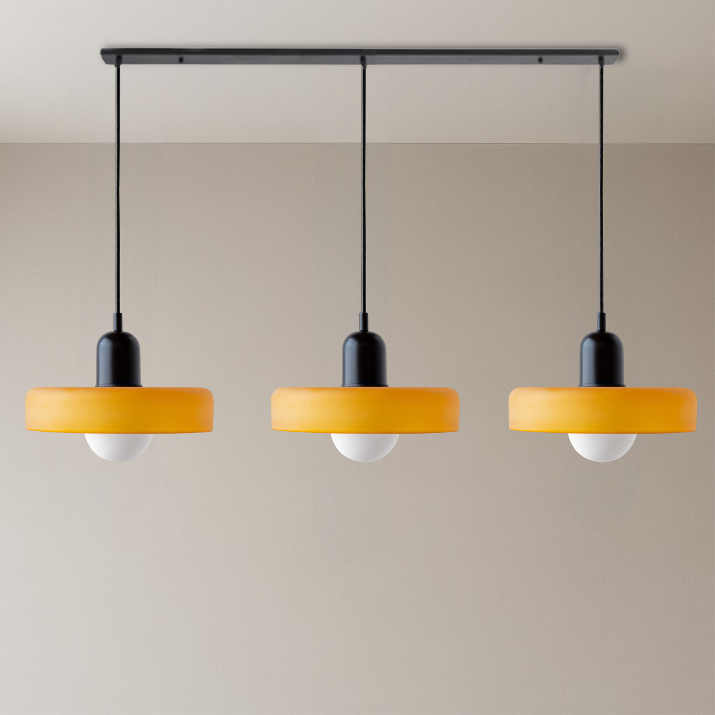 Lampada a sospensione in vetro colorato Bauhaus con 3 teste