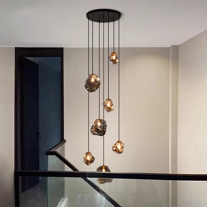 Élégant lustre de escalier Nordic Villa pour une ambiance raffinée