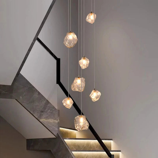 Élégant lustre de escalier Nordic Villa pour une ambiance raffinée