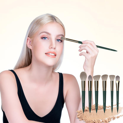 18-Piece Makeup Brush Set with Holder Case – Complete Professional Brush Collection for Flawless Makeup Application in Red -Soft Bristles (Red)
