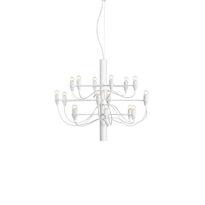 Lampadario Medievale Italiano di Design Elegante