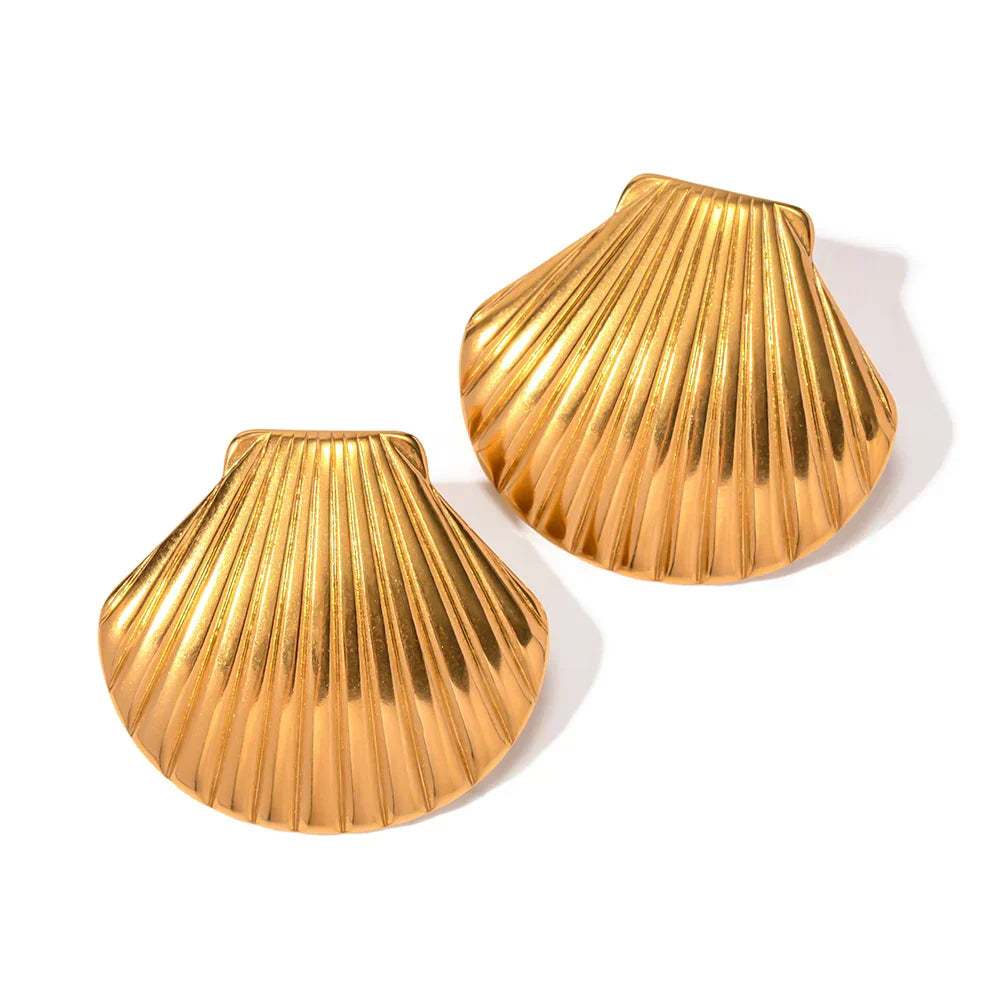 Hazel - Schelp Studs