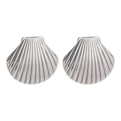 Hazel - Schelp Studs