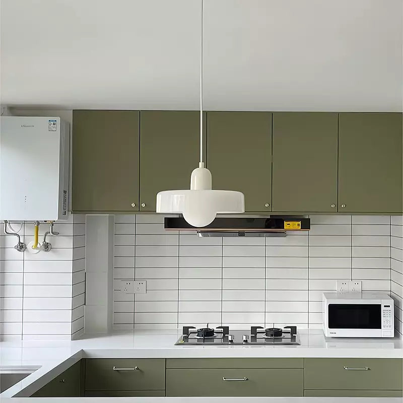Bauhaus Bunte Glas Pendelleuchte – Modernes Design für stilvolle Beleuchtung