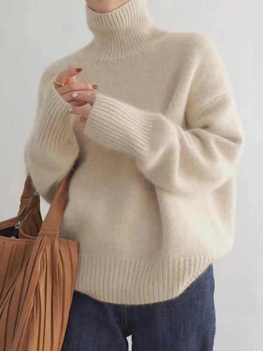 EMILIA | TURTLENECK SWEATER