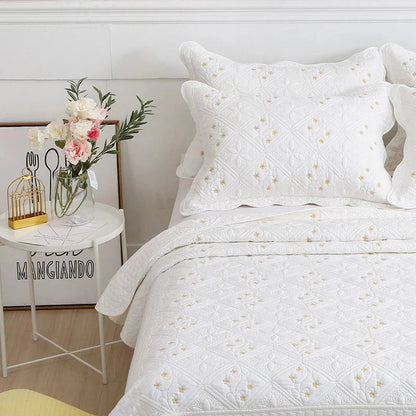 Floral Cue Coverlet Set
