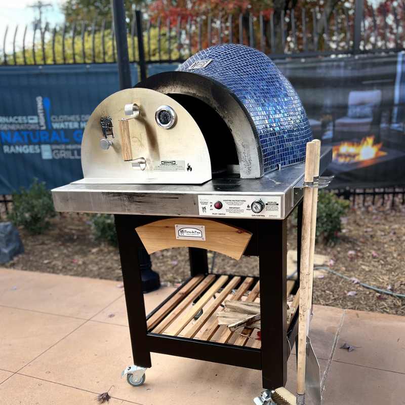 HPC Fire Forno De Pizza Outdoor Pizza Oven with Cart | Forno Series