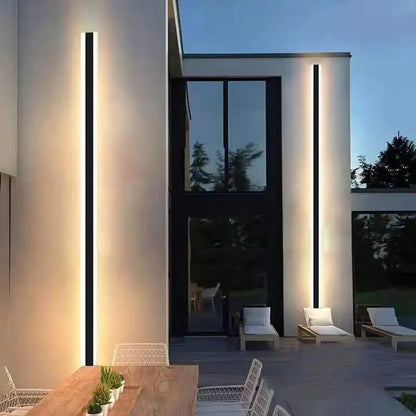 Stripe Lined LED Wall Light