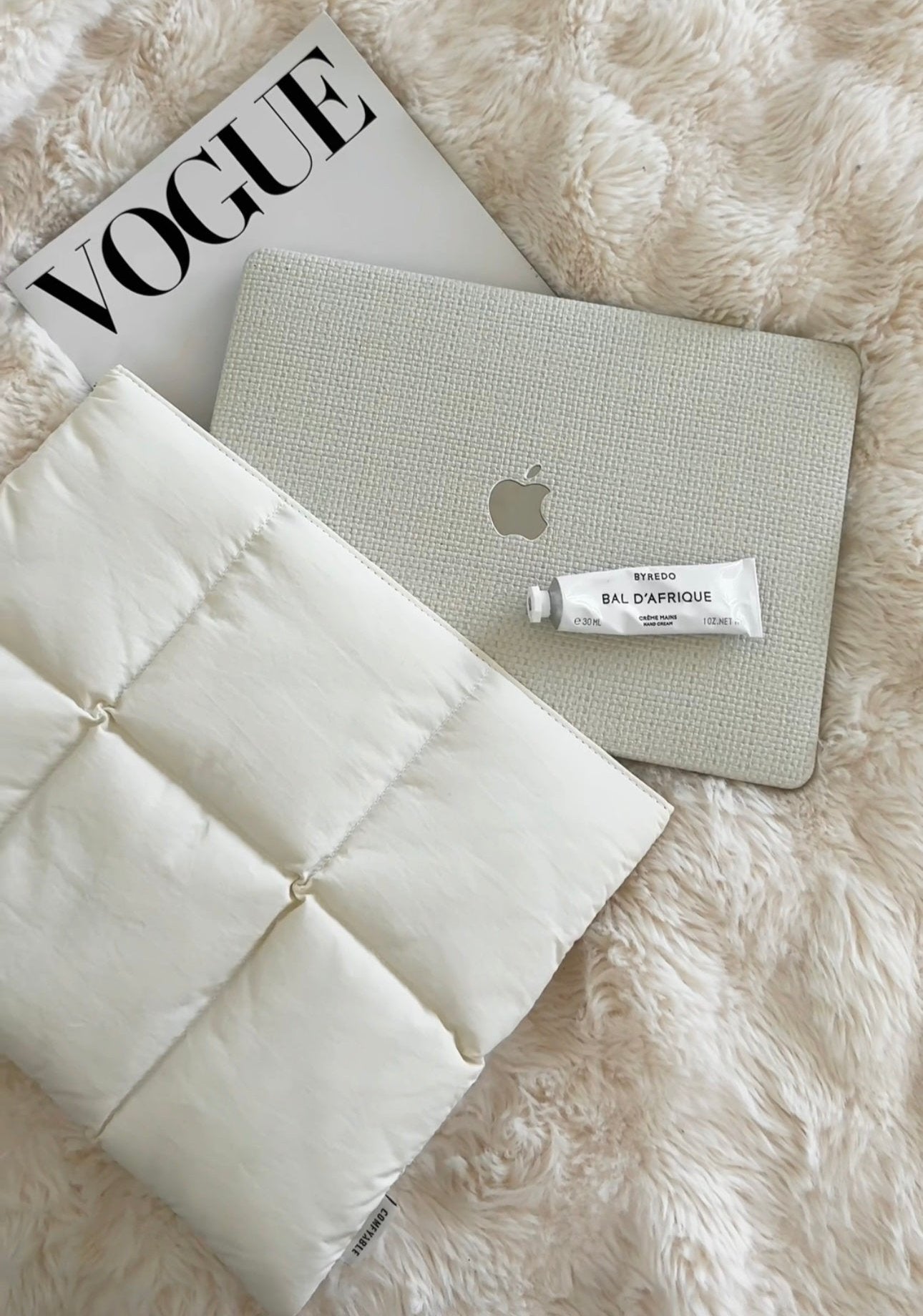 Ziva - Elegante Puff Laptop Sleeve