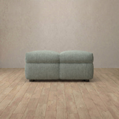 Ottomán para sofá Juna Comfort – Asientos mullidos y versátiles para espacios de estar acogedores