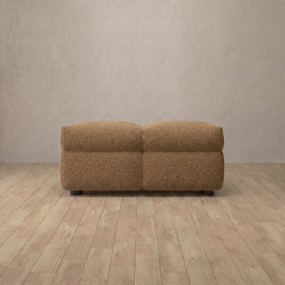 Ottomán para sofá Juna Comfort – Asientos mullidos y versátiles para espacios de estar acogedores