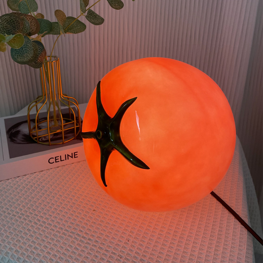 Lámpara de Mesa de Tomate con Diseño Único y Moderno