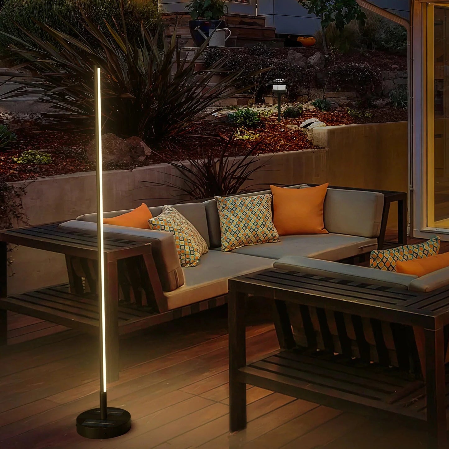 Lámpara de suelo exterior contemporánea elegante
