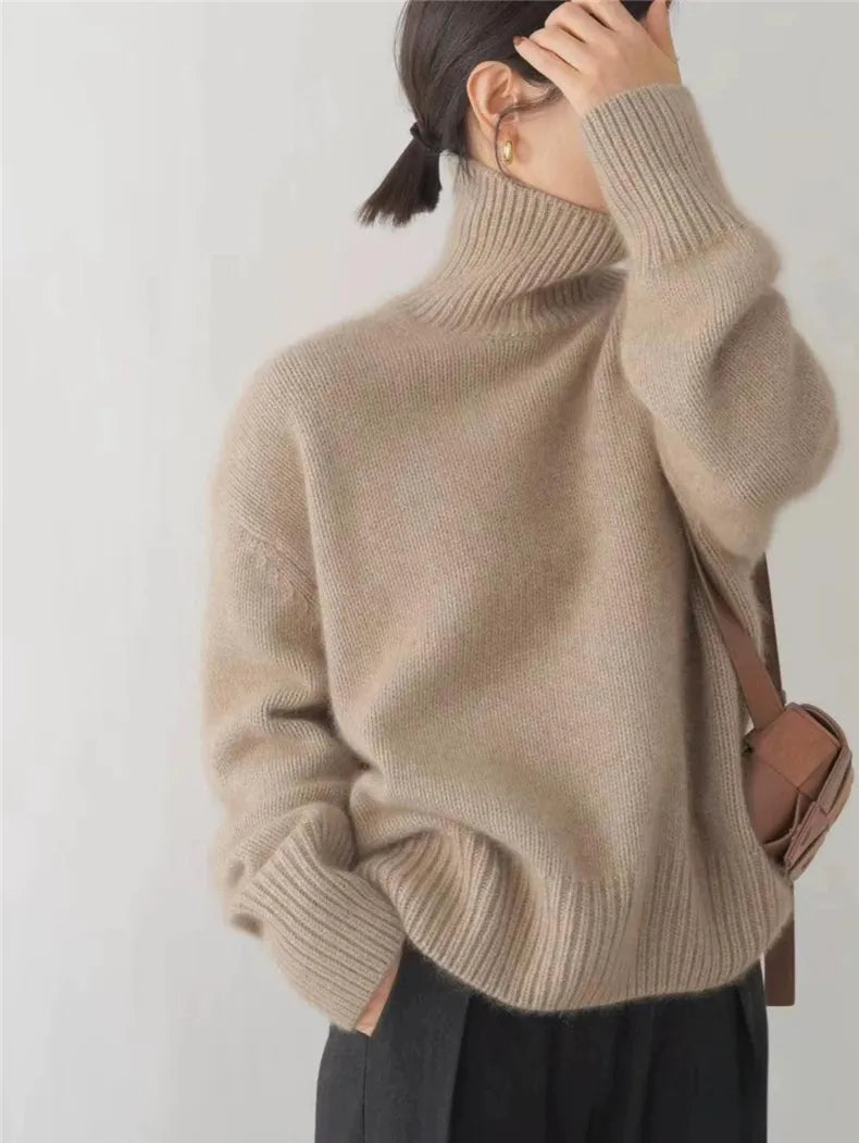 EMILIA | TURTLENECK SWEATER