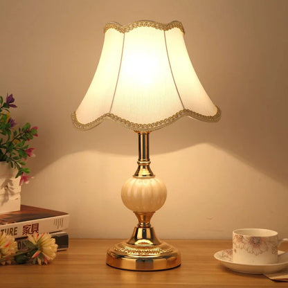 VintageNordik - Nordic Vintage Table Lamp