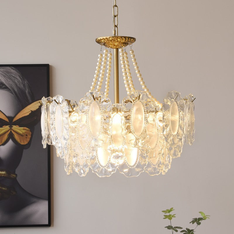 Élégant lustre en cristal français pour une décoration sophistiquée