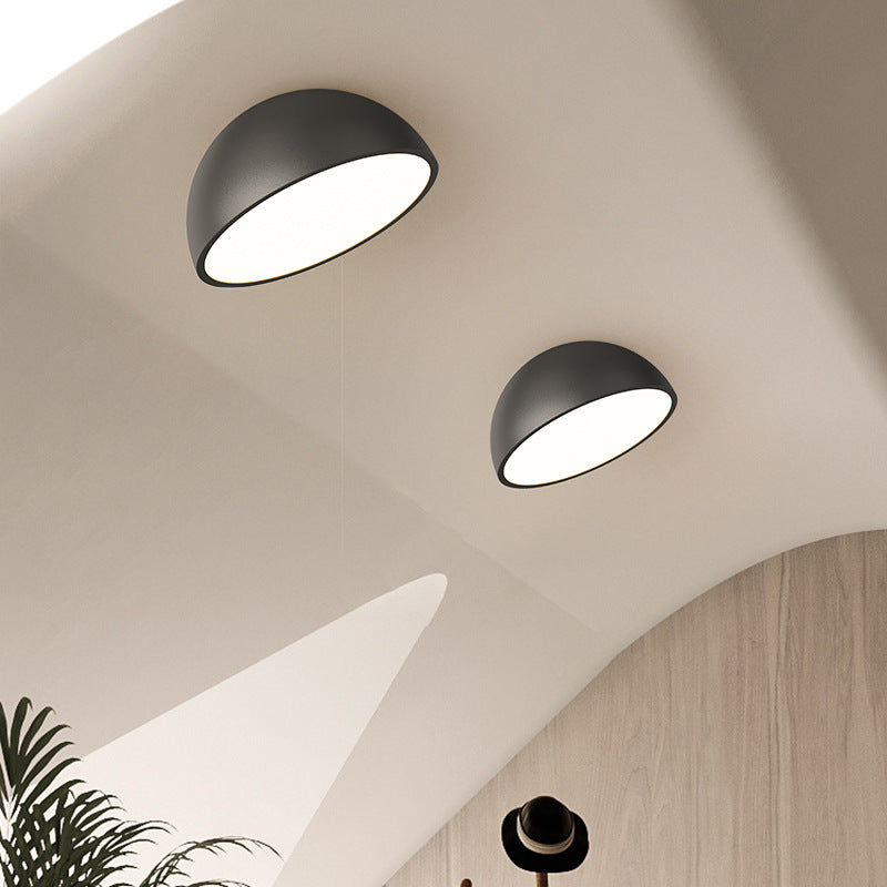 Lampada da soffitto sferica elegante e moderna