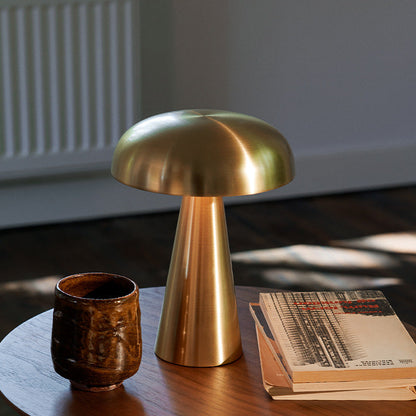Lámpara de Mesa Nova con Estilo Moderno y Elegante