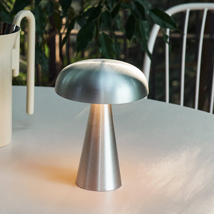 Lámpara de Mesa Nova con Estilo Moderno y Elegante