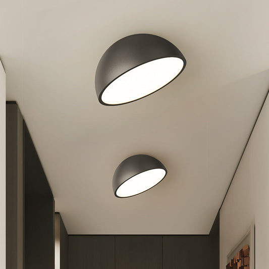 Lampada da soffitto sferica elegante e moderna