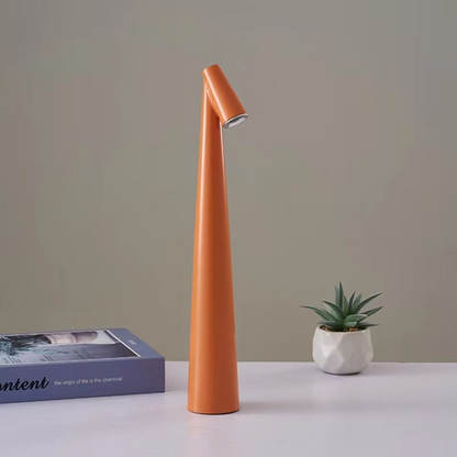 Lampa de masă Lumina cu design modern și eleganță sofisticată
