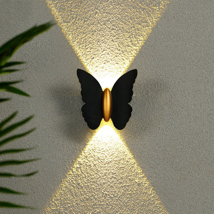 Lampada da Parete Esterni a Farfalla per un'Illuminazione Raffinata e Decorativa