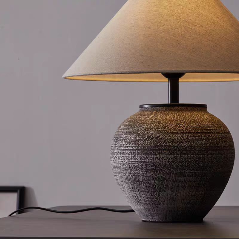 Elegant Ceramic Table Lamp