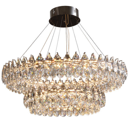 Plataforma de cristal con aro de araña elegante