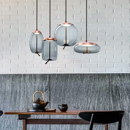 Lustre suspendu Hempoire en or rose pour une ambiance élégante et chaleureuse