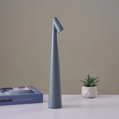 Lampa de masă Lumina cu design modern și eleganță sofisticată