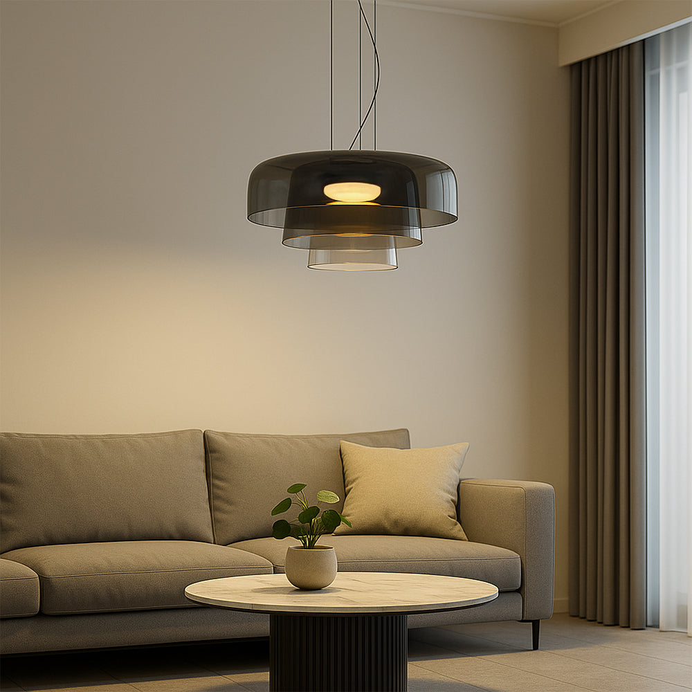 Lampa wisząca z przezroczystego szkła - elegancki dodatek do każdego wnętrza