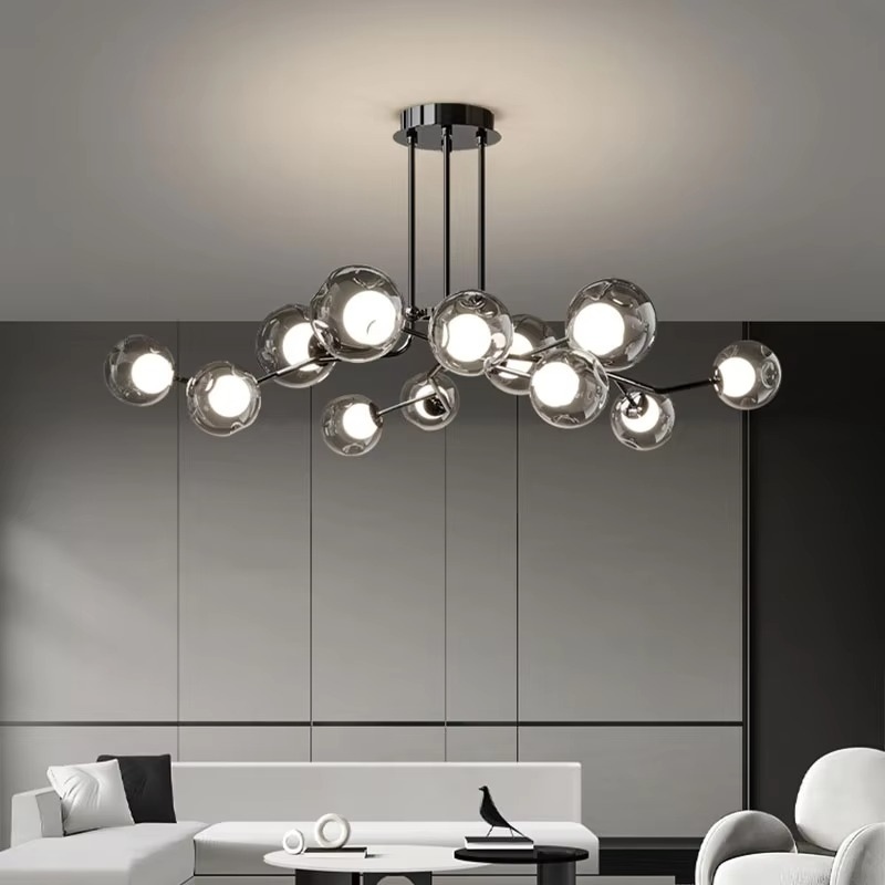 Lustre Scandinavian en verre au design épuré pour un éclairage élégant