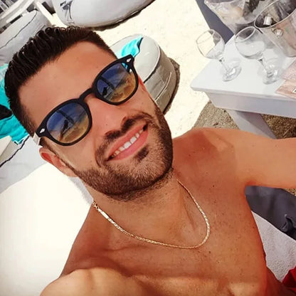 Retro Rivet Round Sunglasses