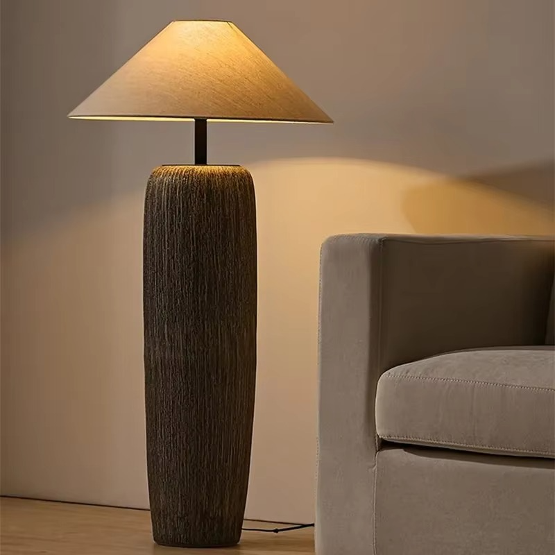 Lámpara de pie de cerámica elegante para iluminación y decoración del hogar