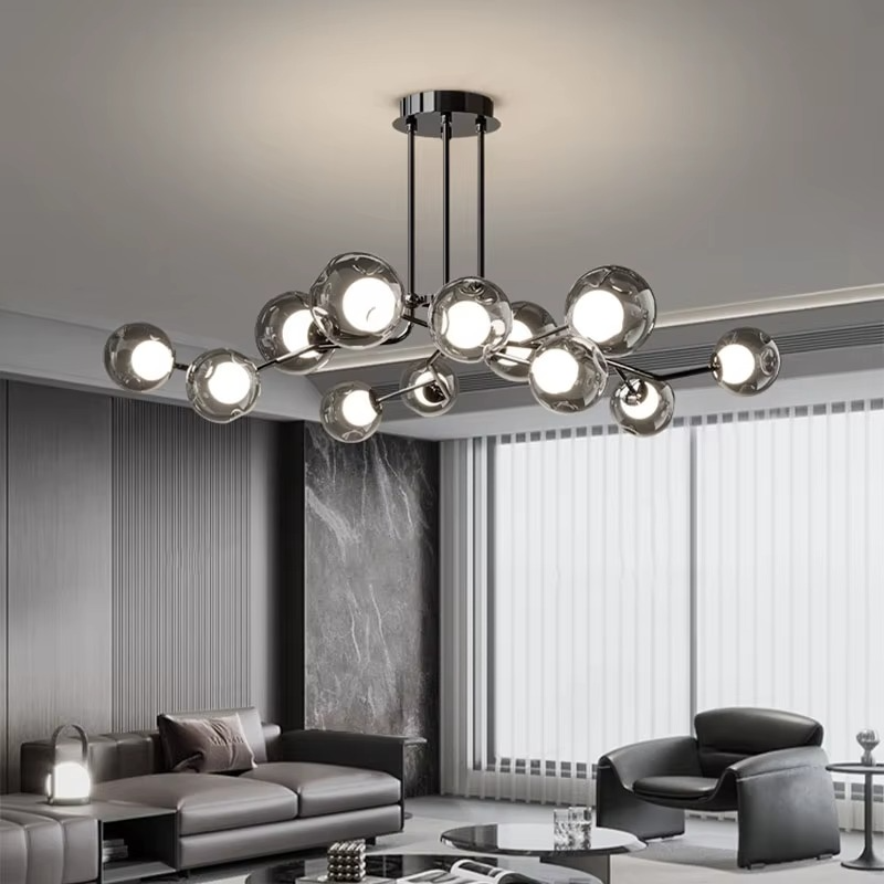 Lustre Scandinavian en verre au design épuré pour un éclairage élégant