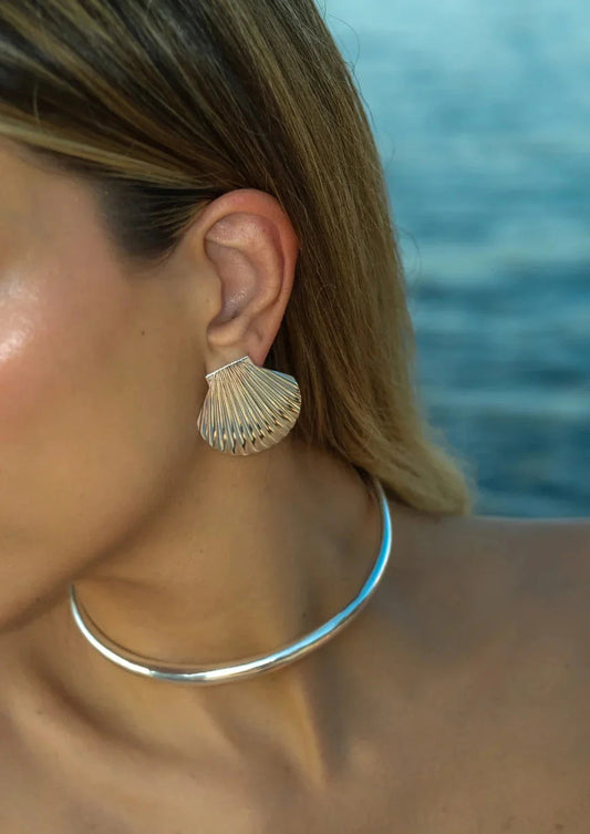 Hazel - Schelp Studs