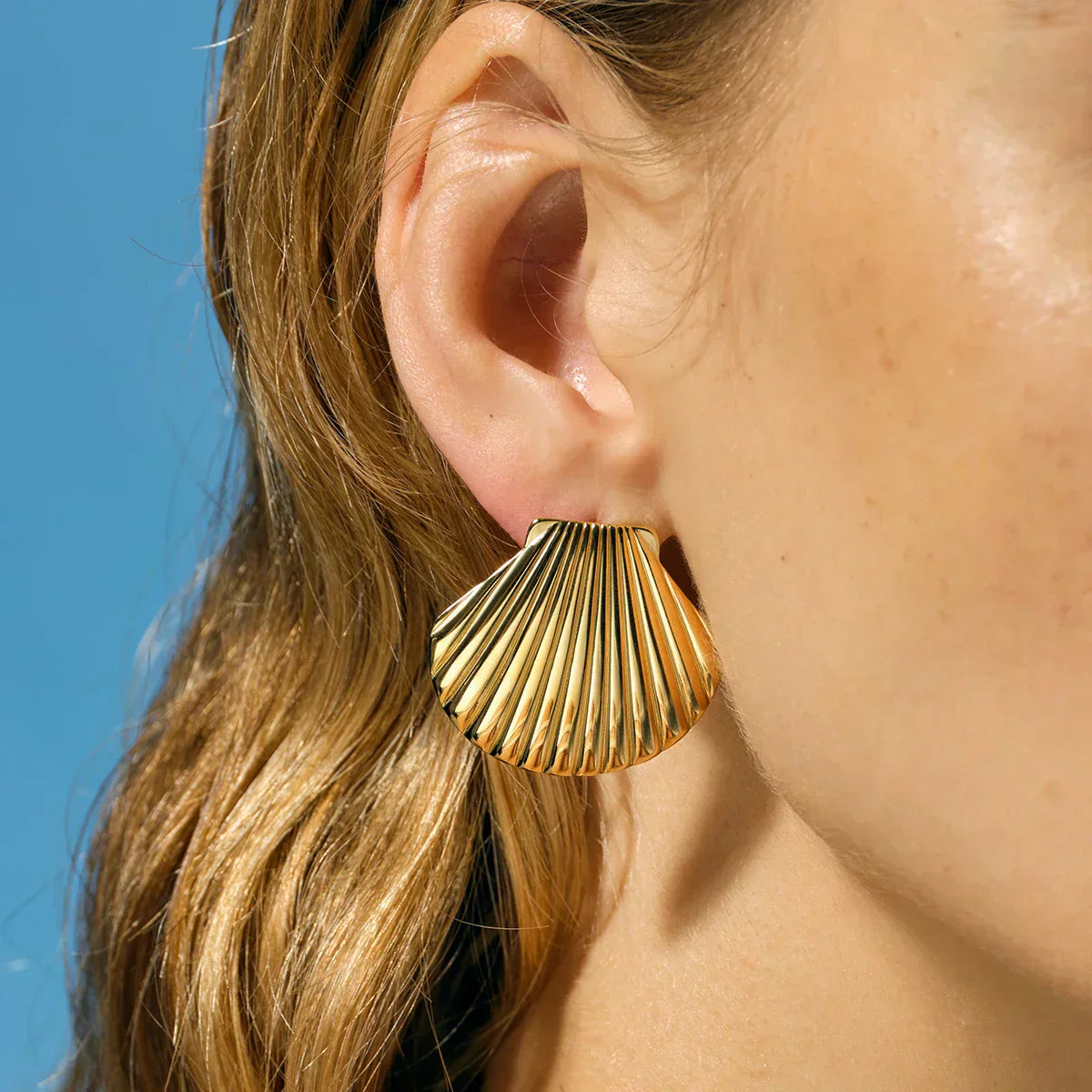 Hazel - Schelp Studs