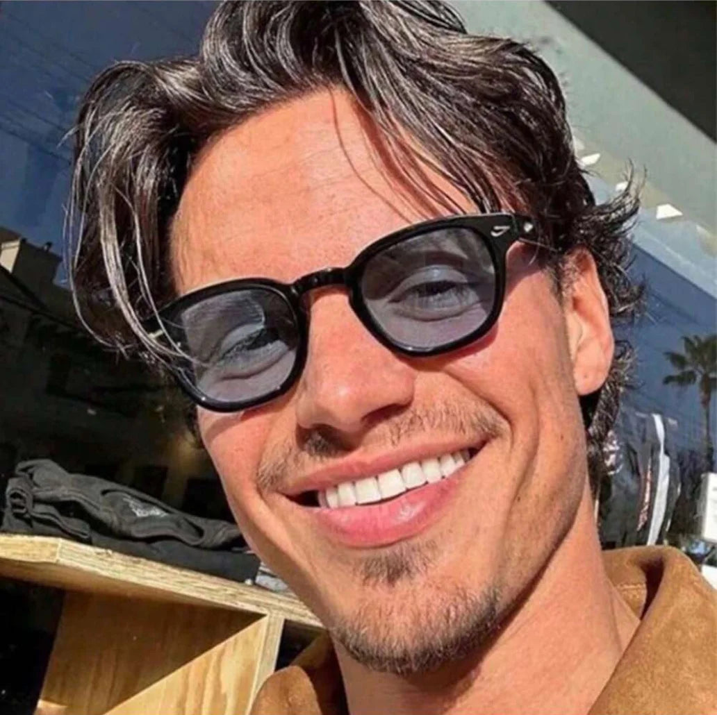 Retro Rivet Round Sunglasses